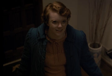 Stranger Things 2' Repeats the Mistake Season 1 Made with Barb