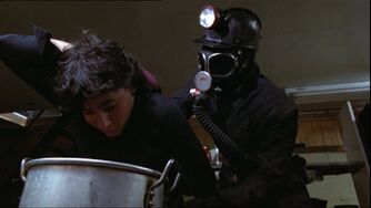 My-bloody-valentine-killer-hot-dog-boiling-water-1981