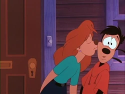 Roxanne kissing Max
