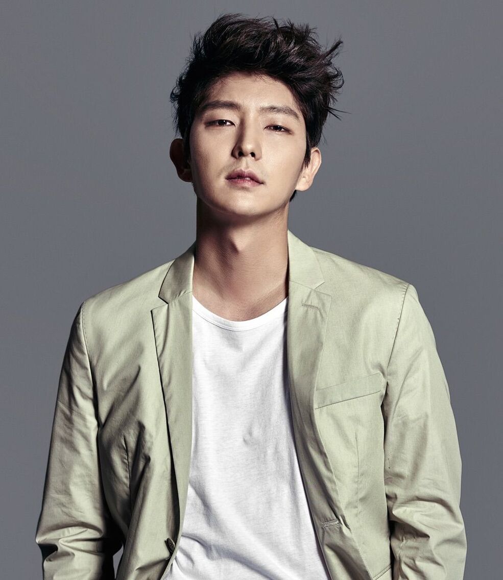 YESASIA: Lee Joon Gi, Letter From Switzerland (Photobook +