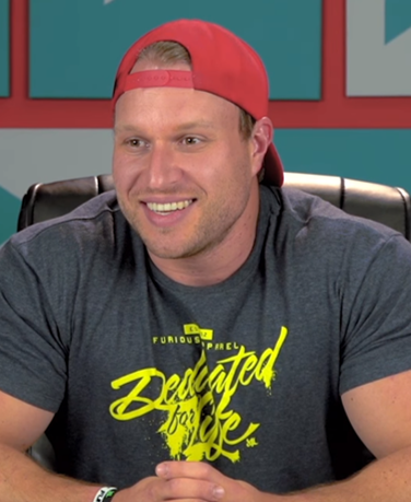 Photo de Furious Pete avec un hauteur de 188 cm et à l’age de 38 en 2024