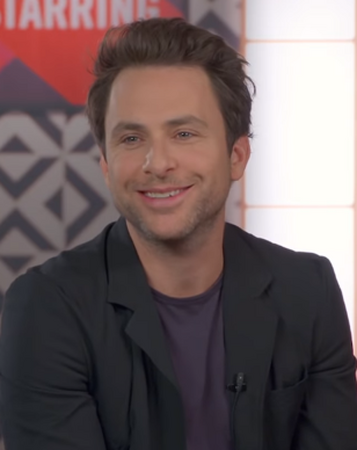 Charlie Day Height - How Tall Is Charlie Day?