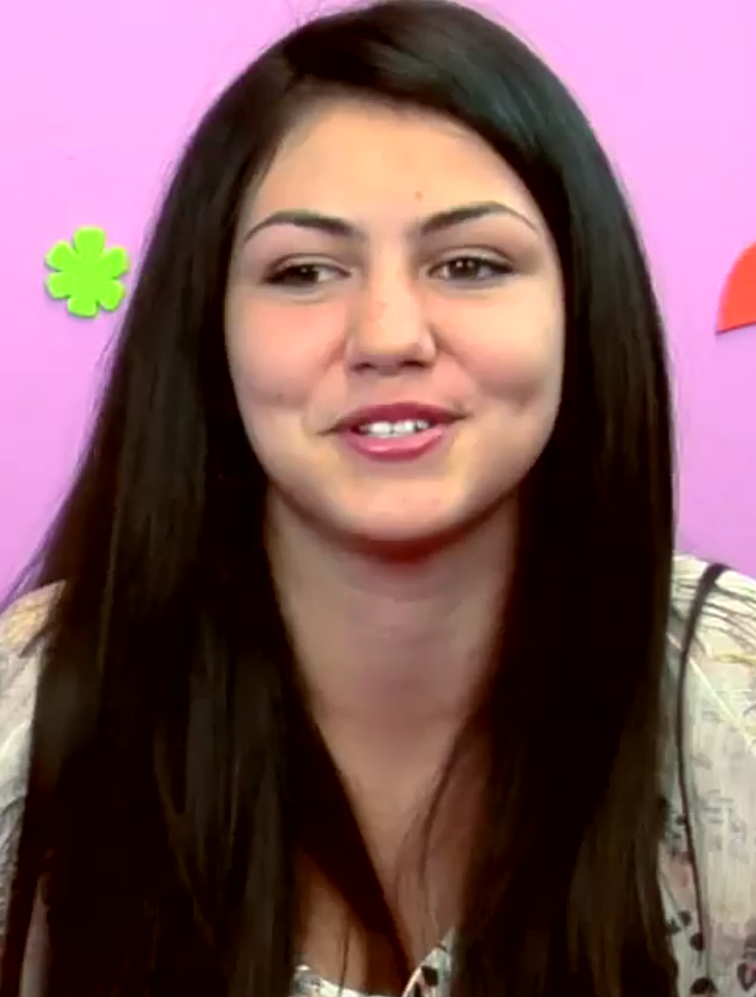 Mikaela from react