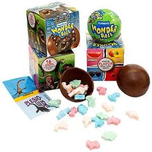 All-city-candy-dinosaur-wonder-ball-1-oz-box-novelty-frankford-candy-158064 600x
