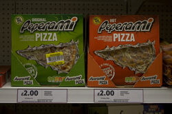 Recreating Pizza Hut's Discontinued Bigfoot Pizza