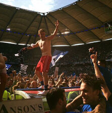 LewisHoltby celebration3