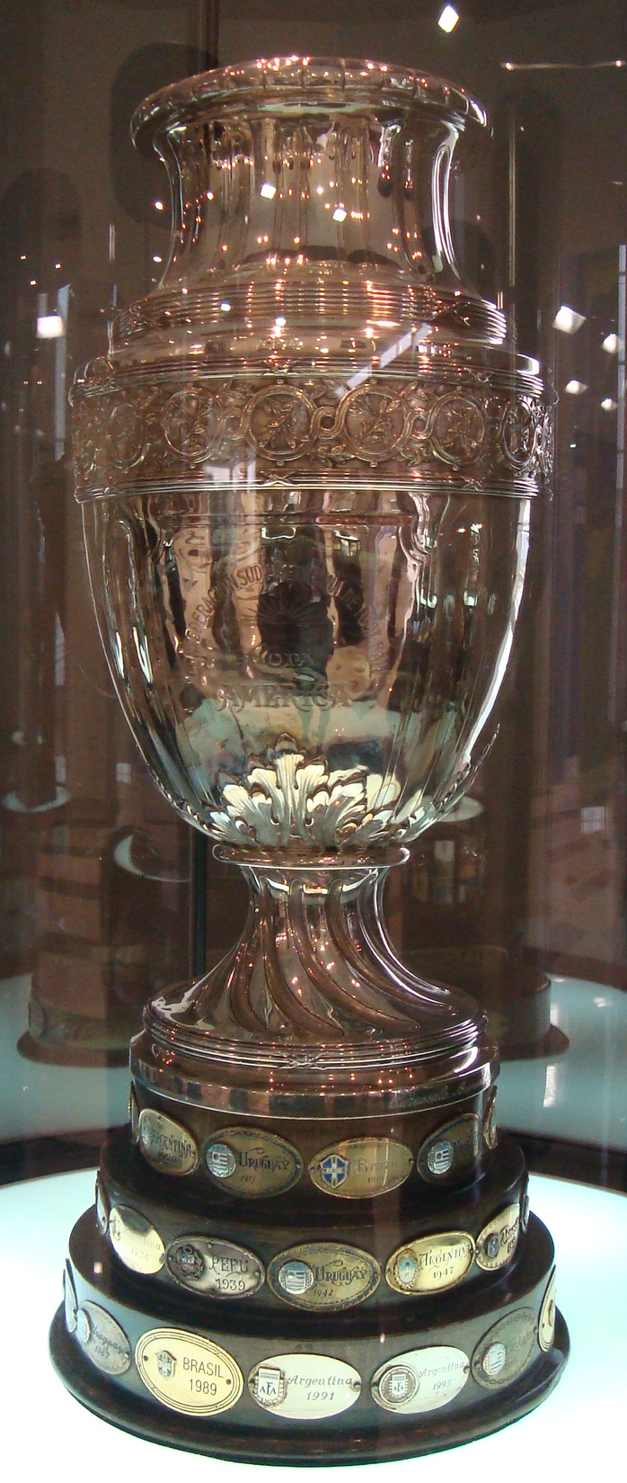 File:KNVB Trophy.png - Wikipedia