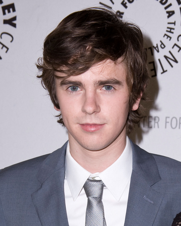 Freddie Highmore The Good Doctor Wiki Fandom Ss 1 ep 7 tv. freddie highmore the good doctor wiki