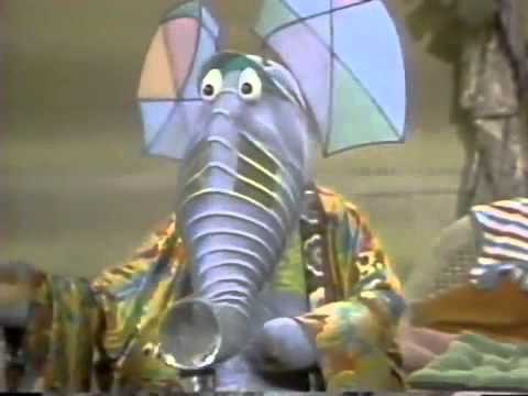 Edison the Elephant The Great Space Coaster Wikia Fandom