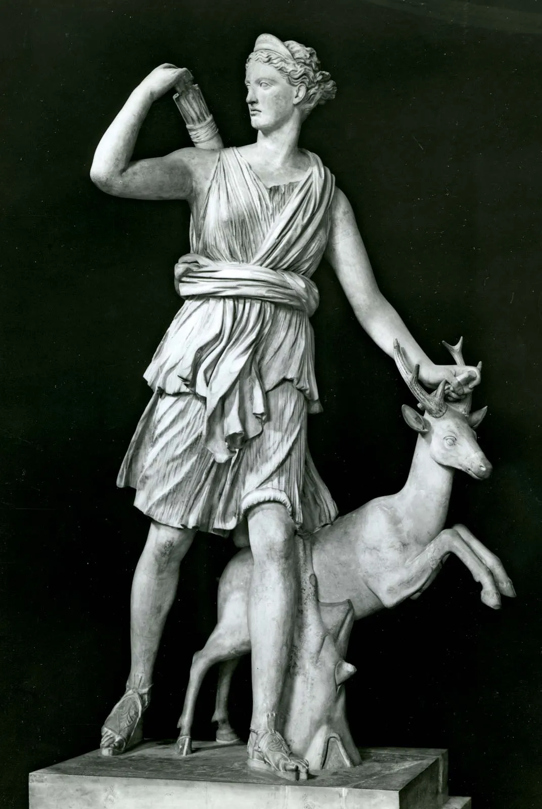 Artemis | The Greek Mythology Wiki | Fandom