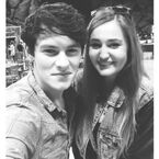 Tweeted by "@Hanmarieexx" 4 hours ago: "little bit inlove🌹 #kavanatics @BradKavanagh @THORPEPARK".