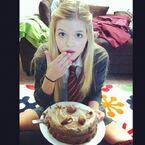 Tweeted by Tasie: “Ana caught red handed eating all the cake I made for Brad!”.