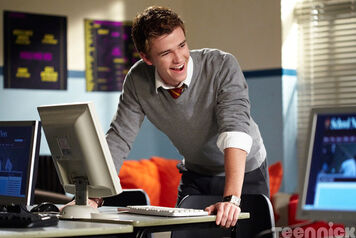 House-of-anubis-eddie-burkely-duffield-2.jpg