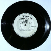 Gordon's Gin Jeff Wayne promo 7in disc.jpg