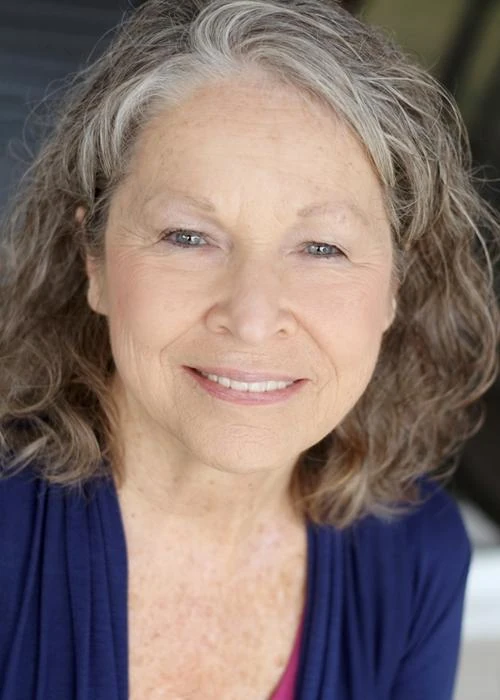 Linda Britt The Hunger Games Films Wikia Fandom(08)