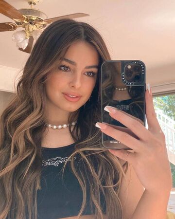 Addison Rae The Hype House Wiki Fandom