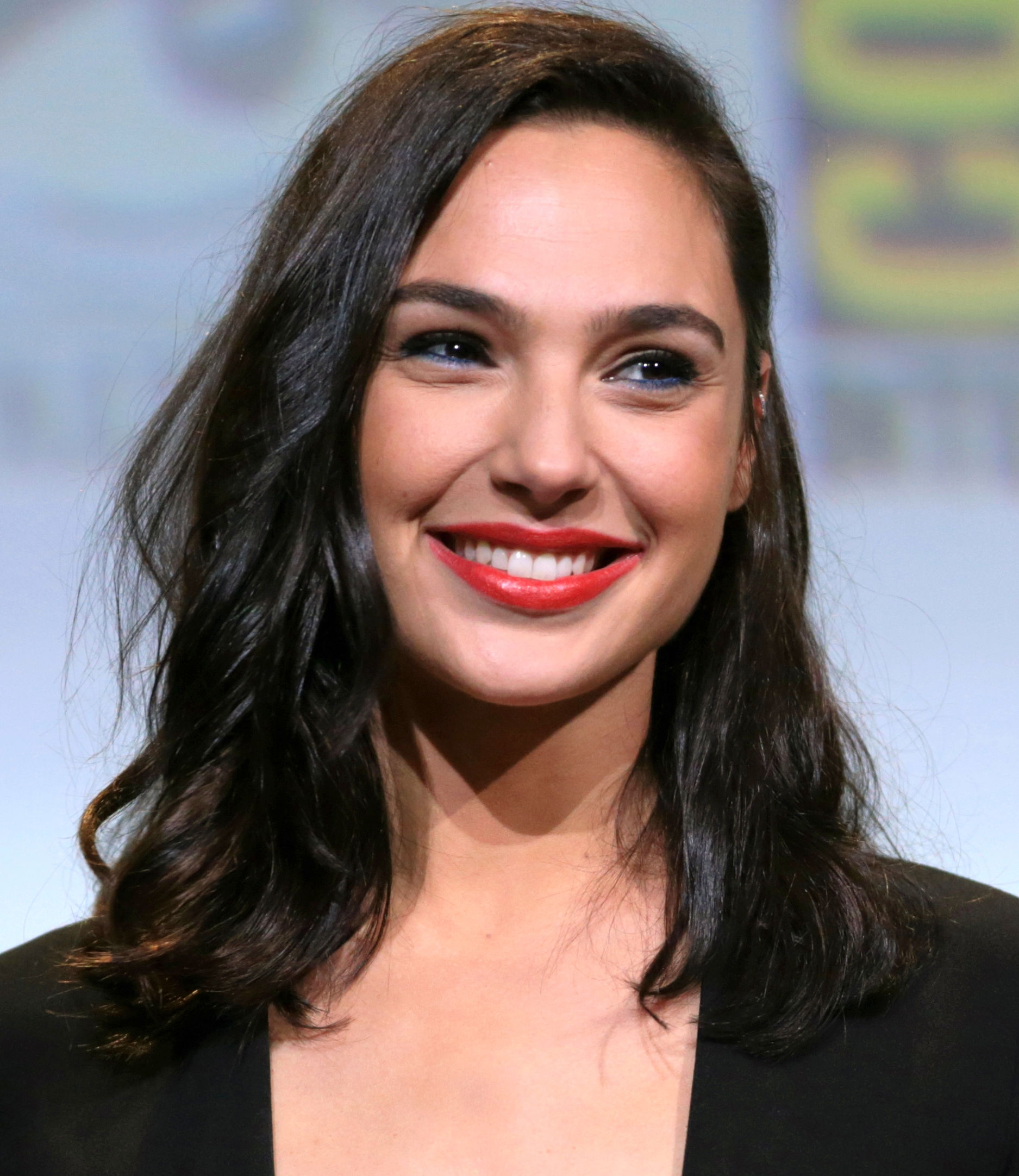 Fast & Furious' Actress Gal Gadot Cast as Wonder Woman in 'Batman