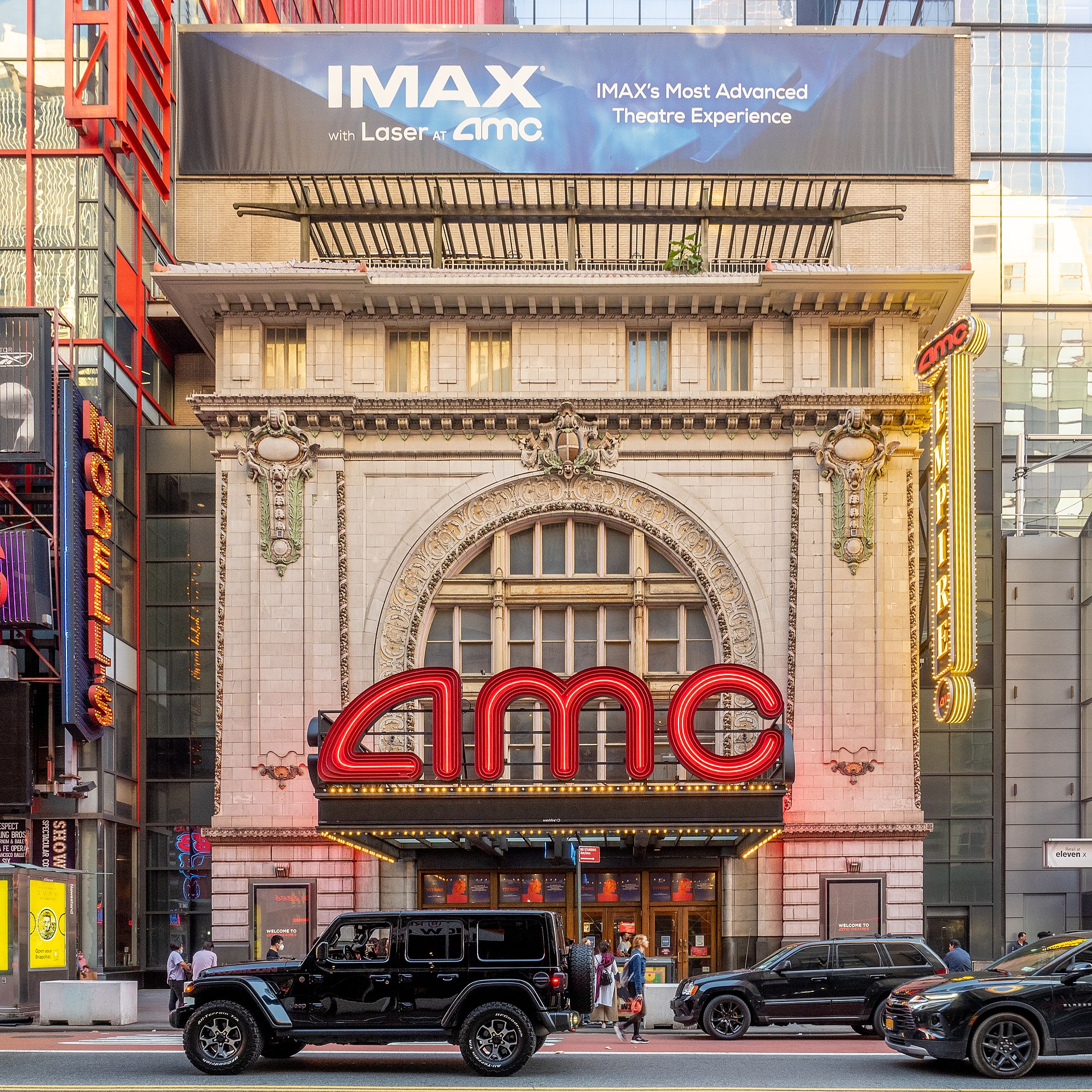 Adam Aron on X: Yet another new theatre in LA: AMC DINE-IN