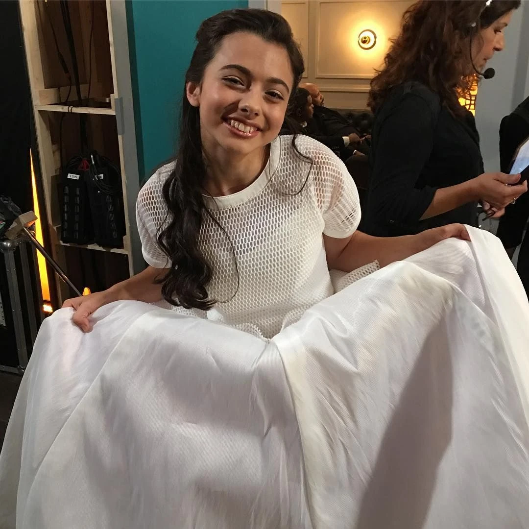 Laura Bretan | The Kris Wall Productions Wiki | Fandom