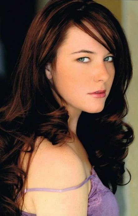 Cara Rochester | The Kyra Thompson Mysteries Wiki | Fandom