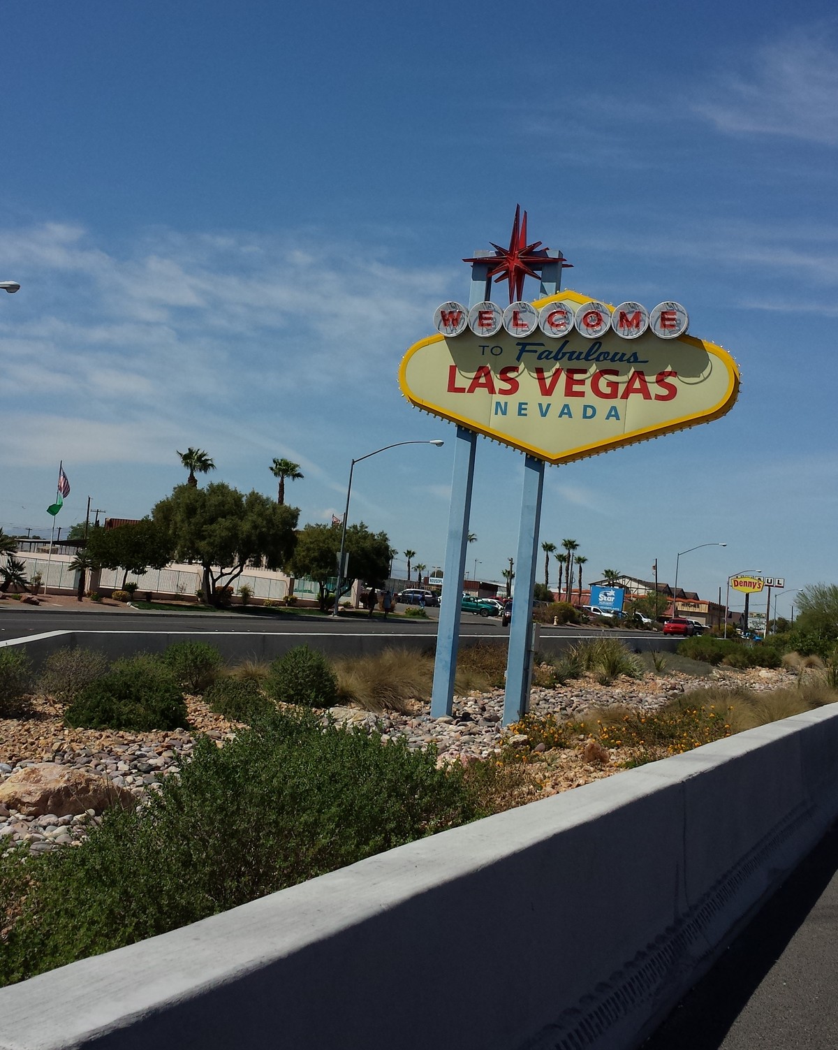 Welcome to Fabulous Las Vegas' Sign - Take Home a Memory With a Photo at  this Iconic Landmark – Go Guides