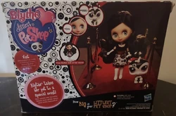Petshop Blythe B 32 + Love Bug N°2250 - Série Fleurs & Haute Couture 2011 (Neuf)