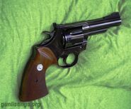 Револьвер. Colt Trooper MK III