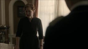 Helen FALLOUT s2.jpg (20 KB)