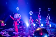 Bebé Alien's second and last performance.