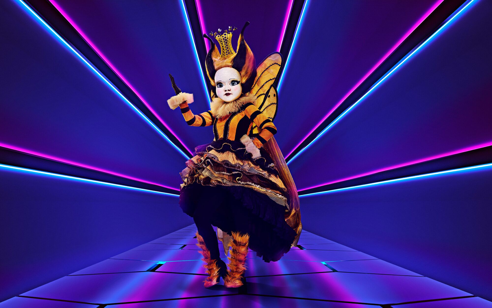 queen bee the masked singer wiki fandom