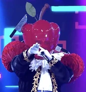 Knife Apple, from TMS-Mirror