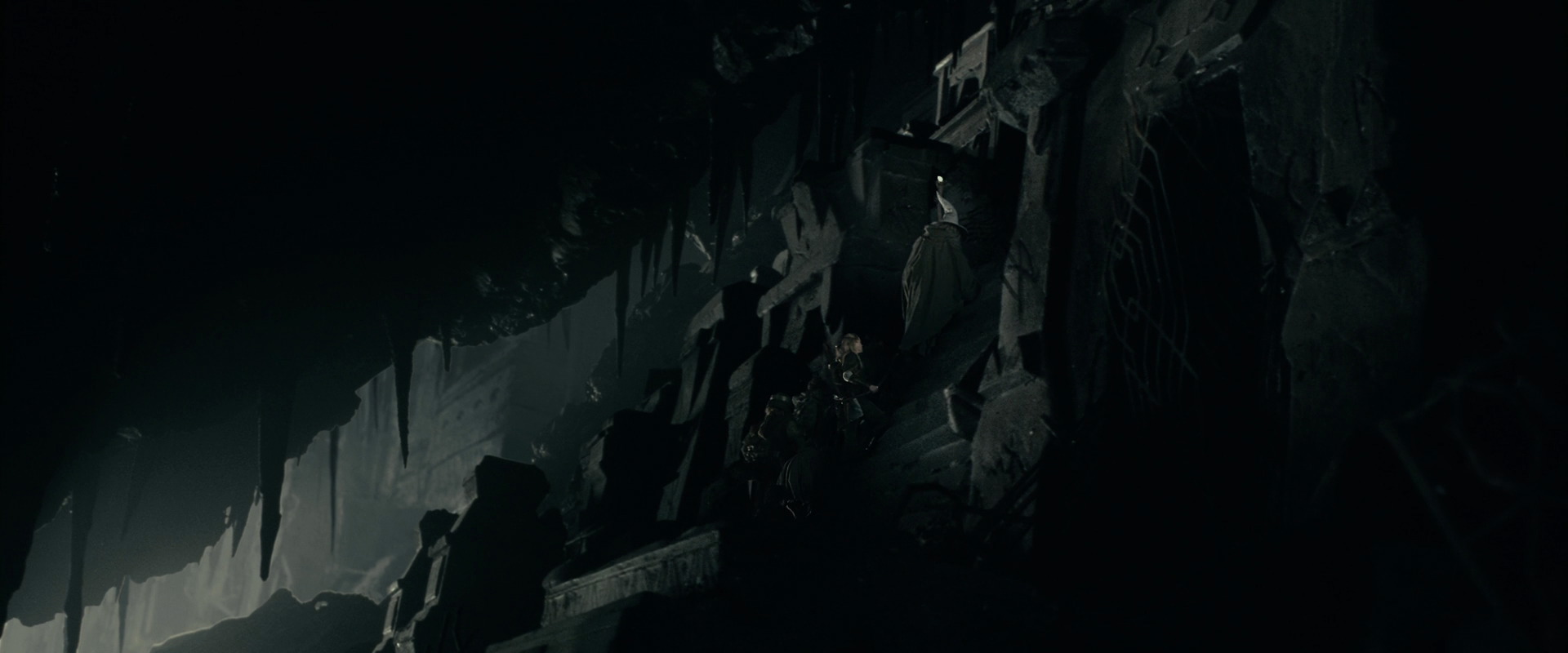 Moria khazad-dum vast dwarven caverns of middle-earth . detailed