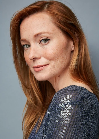 Samantha Sloyan | The Midnight Club Wiki | Fandom