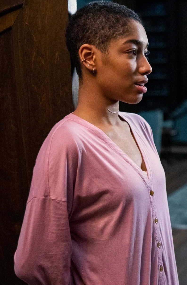 Netflix's Midnight Club Cast: Meet the Characters and Who Plays Ilonka,  Anya, and More