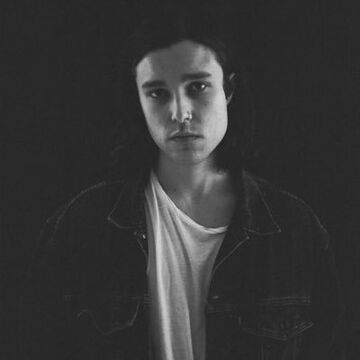 Zach Abels | The Neighbourhood Wiki | Fandom