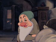 Snow-white-disneyscreencaps.com-4143