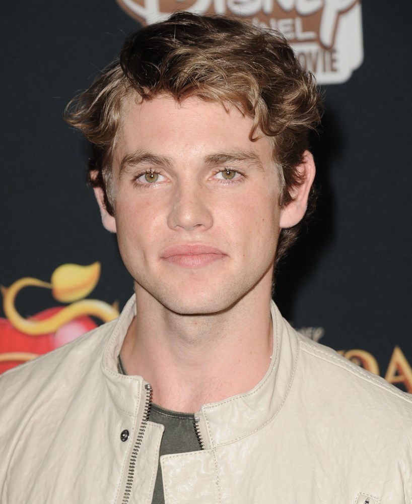 Who plays Kyle in The Order on Netflix? - Jedidiah Goodacre - The Order:  Meet the - PopBuzz
