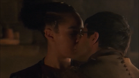304 Wren Janzo Kiss.png