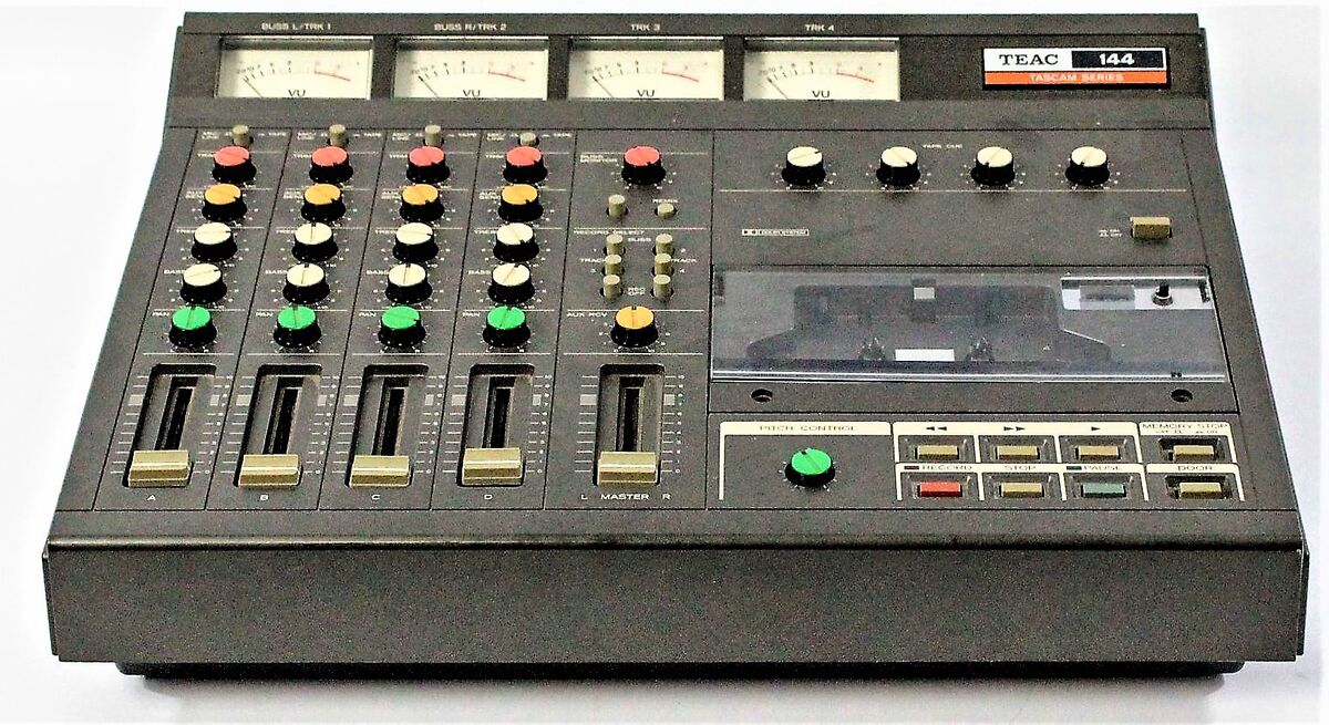 TEAC 144 Portastudio | The Police equipment Wiki | Fandom