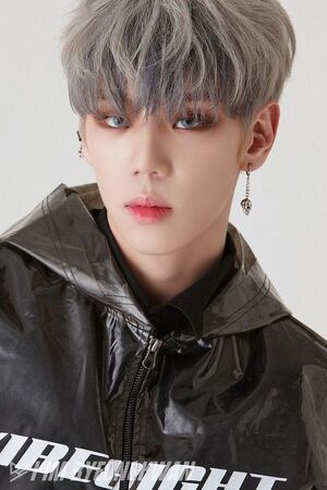 A.C.E BYEONGKWAN ビョングァン　サインポラ Kim Byeongkwan | A.C.E Wiki | Fandom