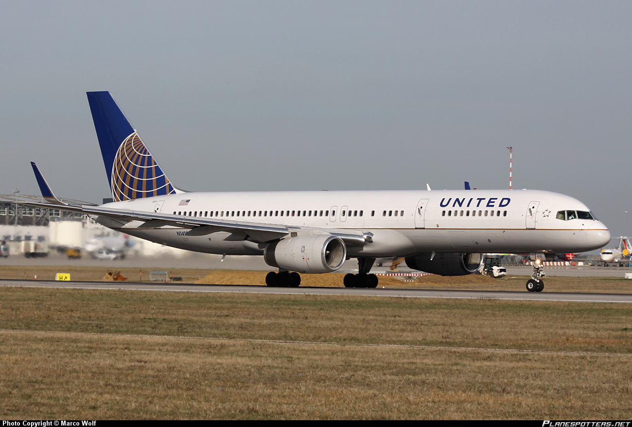 United Airlines Flight 5211 The Roblox Airline Industry Wiki Fandom - united airlines roblox