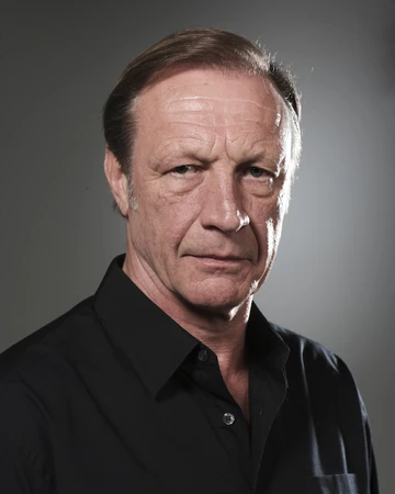 Andrew Bicknell The Royals Wiki Fandom