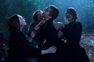 Salem-Promo-Still-S1E05-55-Sabbat-Mercy-Emily-Dollie-Elizabeth 01