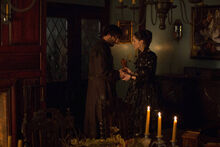 Salem-Promo-Still-S1E13-14-Isaac and Mary