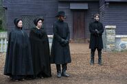 Salem-Promo-Still-S1E03-02-Cotton Mather and Puritans