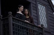 Salem-Promo-Still-S1E03-12-Tituba-Mary