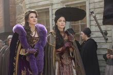 Salem-Promo-Stills-S2E06-09-Countess and Mary