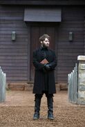 Salem-Promo-Still-S1E03-03-Cotton Mather Closeup