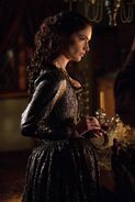 Salem-Promo-Still-S1E04-38-Mary Sibley Serpent Closeup