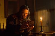 Salem-Promo-Still-S1E04-53-Alden and Malum 03